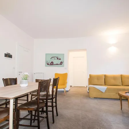 Casa Lea Apartment Castelveccana